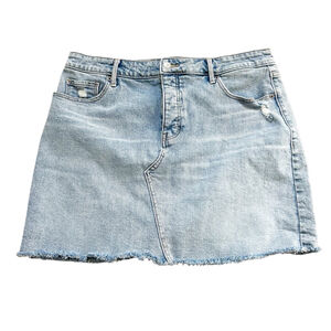 Old Navy Denim Mini Skirt Button Fly Distressed Stretch Size 14 Blue Summer
